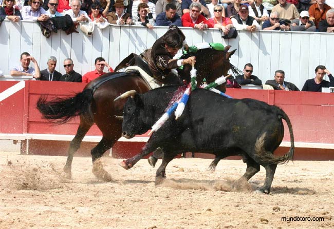 Triunfo histórico de Ventura en Arles