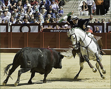 Dos orejas para una monumental faena al sexto