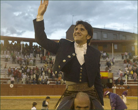 Sigue la marcha triunfal