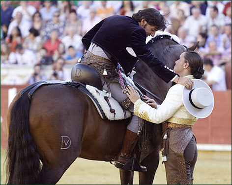 Diego Ventura logra un nuevo triunfo al cortar una oreja de cada toro