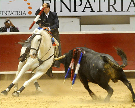 Diego Ventura corta dos orejas en su presentación en Orizaba, Veracruz