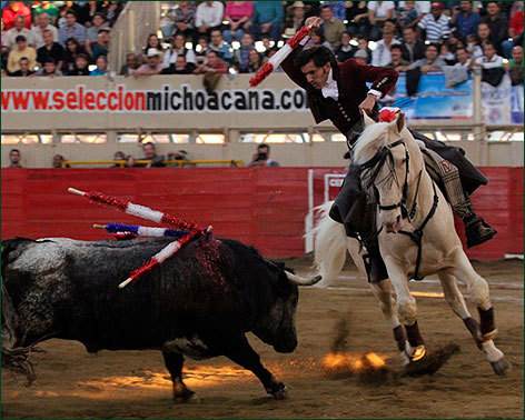 Ventura corta un rabo en el cierre de Moroleón