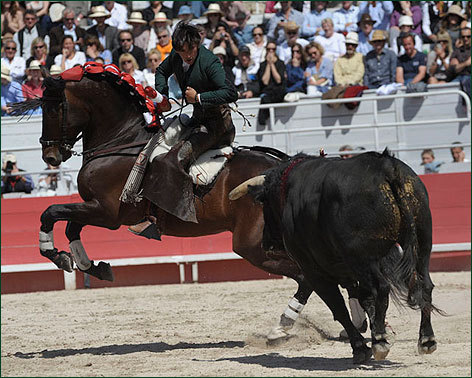 Ventura, triunfo pleno de cuatro orejas en Arles