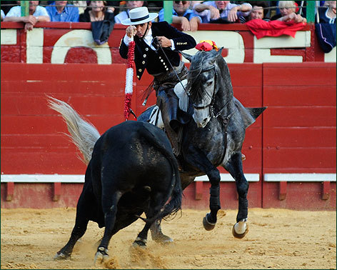 Diego Ventura, soberbio, corta tres orejas en Jerez
