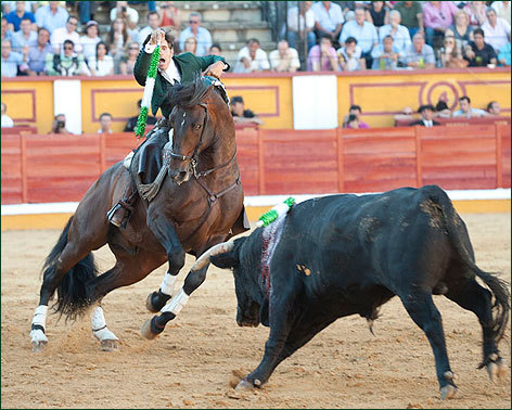 Corta una oreja en Badajoz pero hizo méritos para tres
