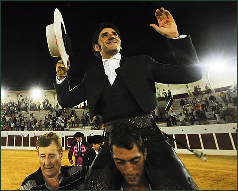 Imparable: tres orejas en Antequera