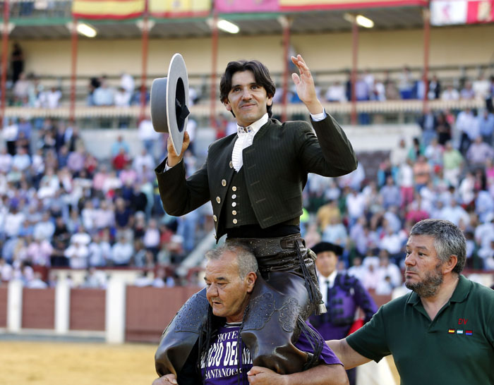 Diego Ventura, triunfador en Valladolid con tres orejas