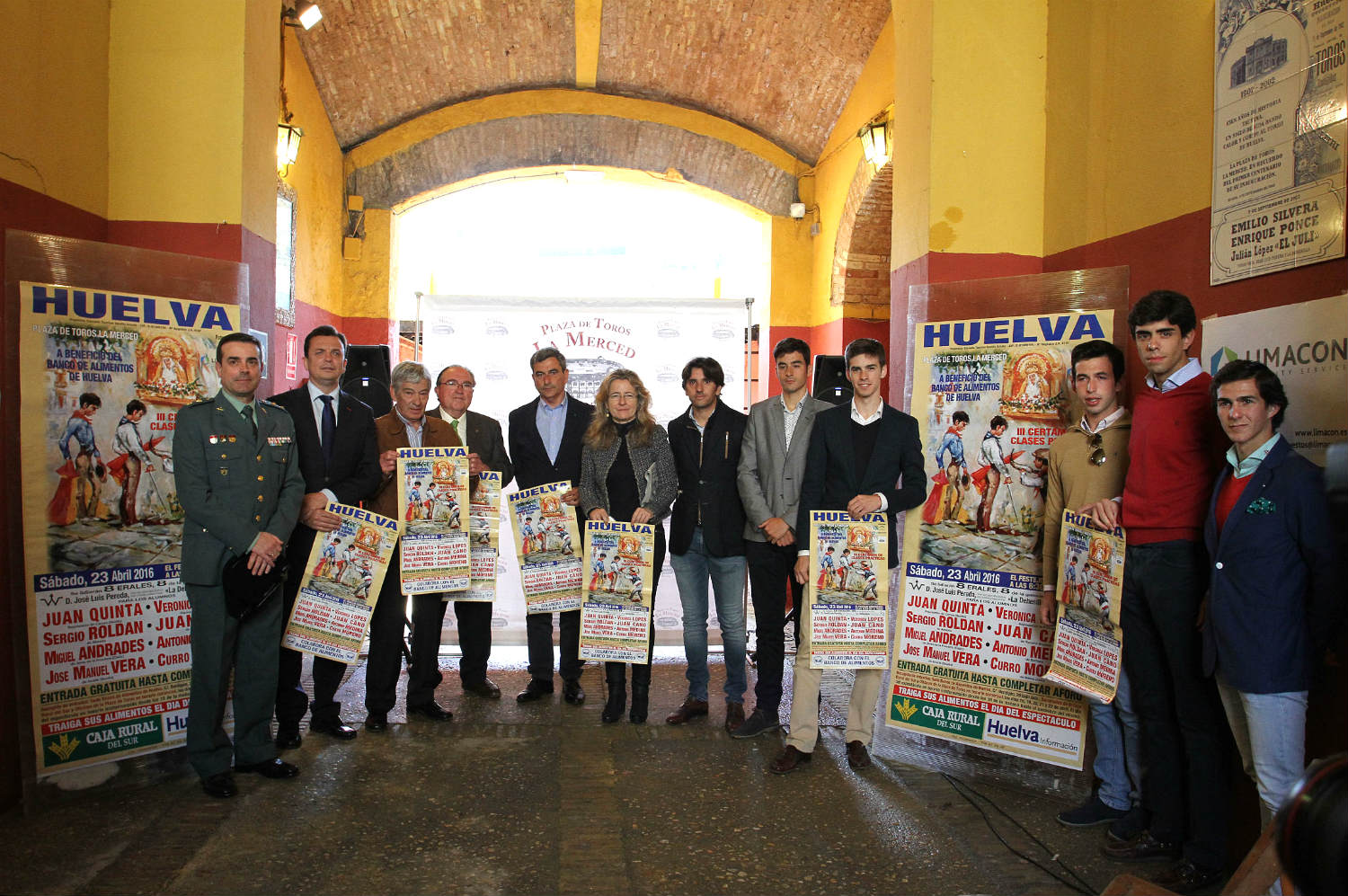 Ventura, padrino de las Clases Prácticas benéficas de Huelva
