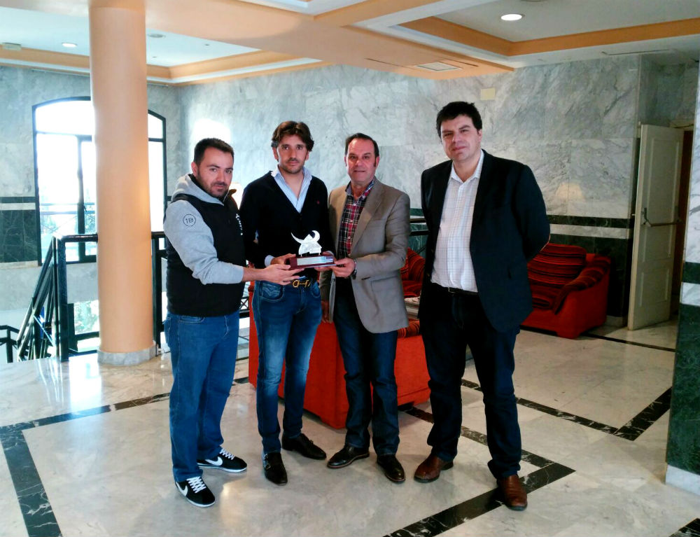 La Federación Taurina de Extremadura premia a Diego Ventura