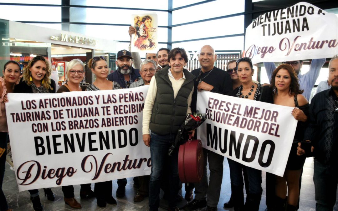 Multitudinaria bienvenida a Diego Ventura en Tijuana