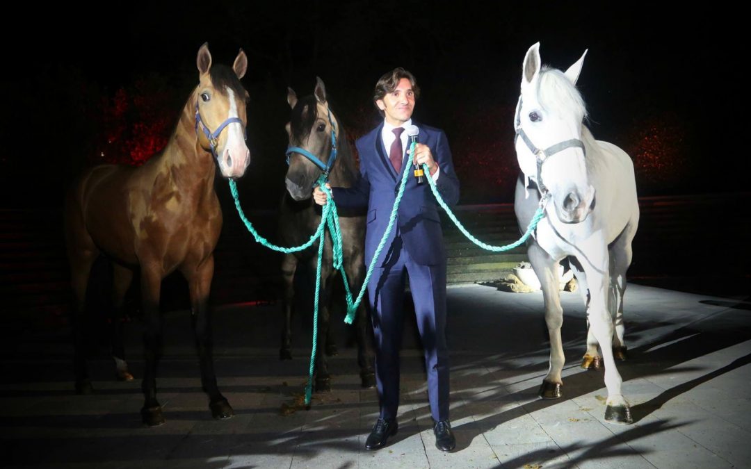 Diego Ventura presenta su cuadra de caballos en México