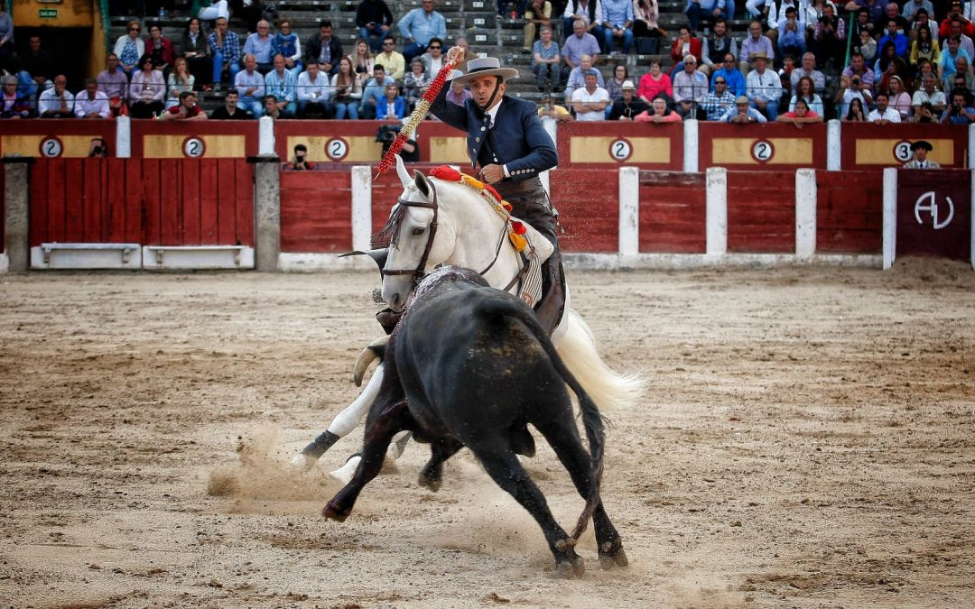 Como en un tributo a Joselito